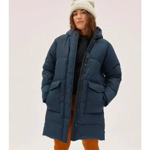 Everlane Womens The ReNew Long Puffer Parka Small Navy Blue Primaloft
